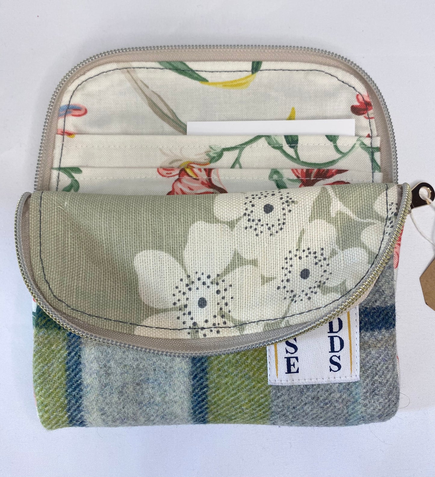 Green wool Purse