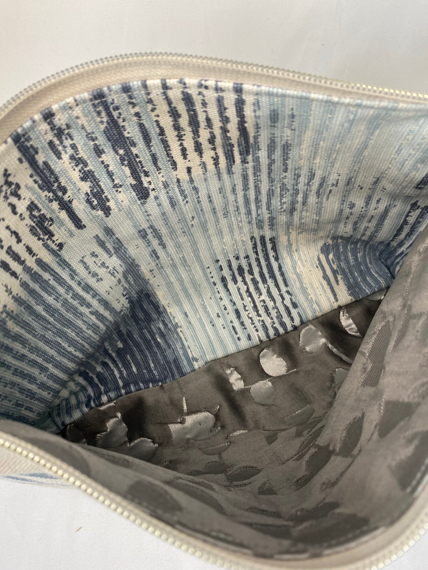 Blue Geometric Cosmetic bag