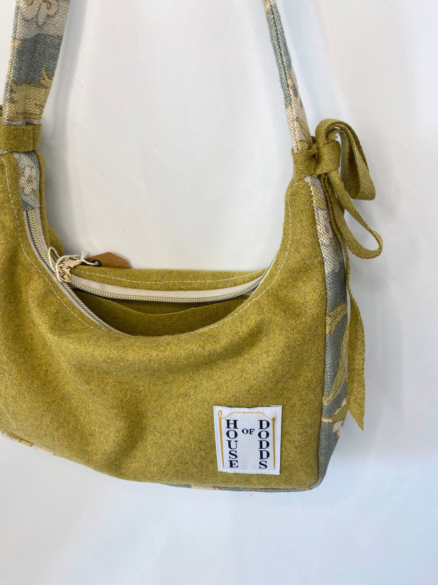 Green Floral - Hand Bag