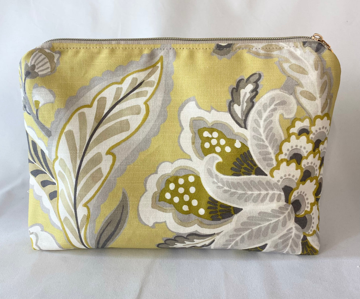 Woven tartan Cosmetic bag with water resistant lining