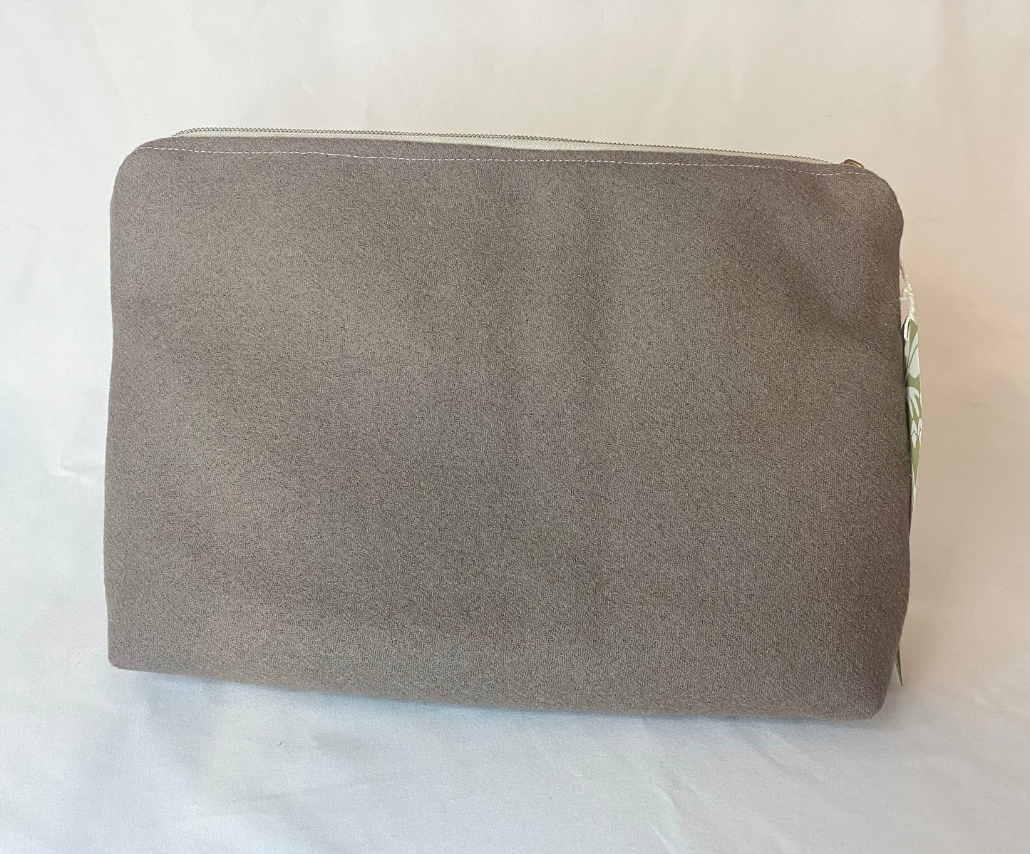 Linen with brown wool Cosmetic bag with water resistant lining