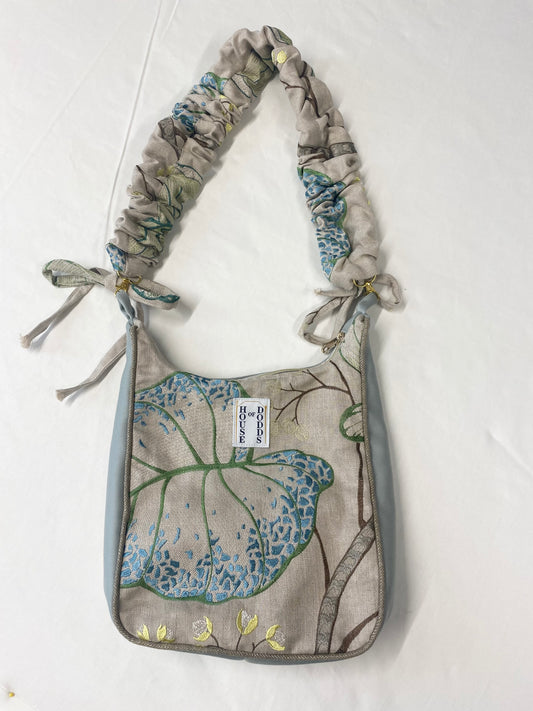 Large botanical Hand Bag with extendable handle