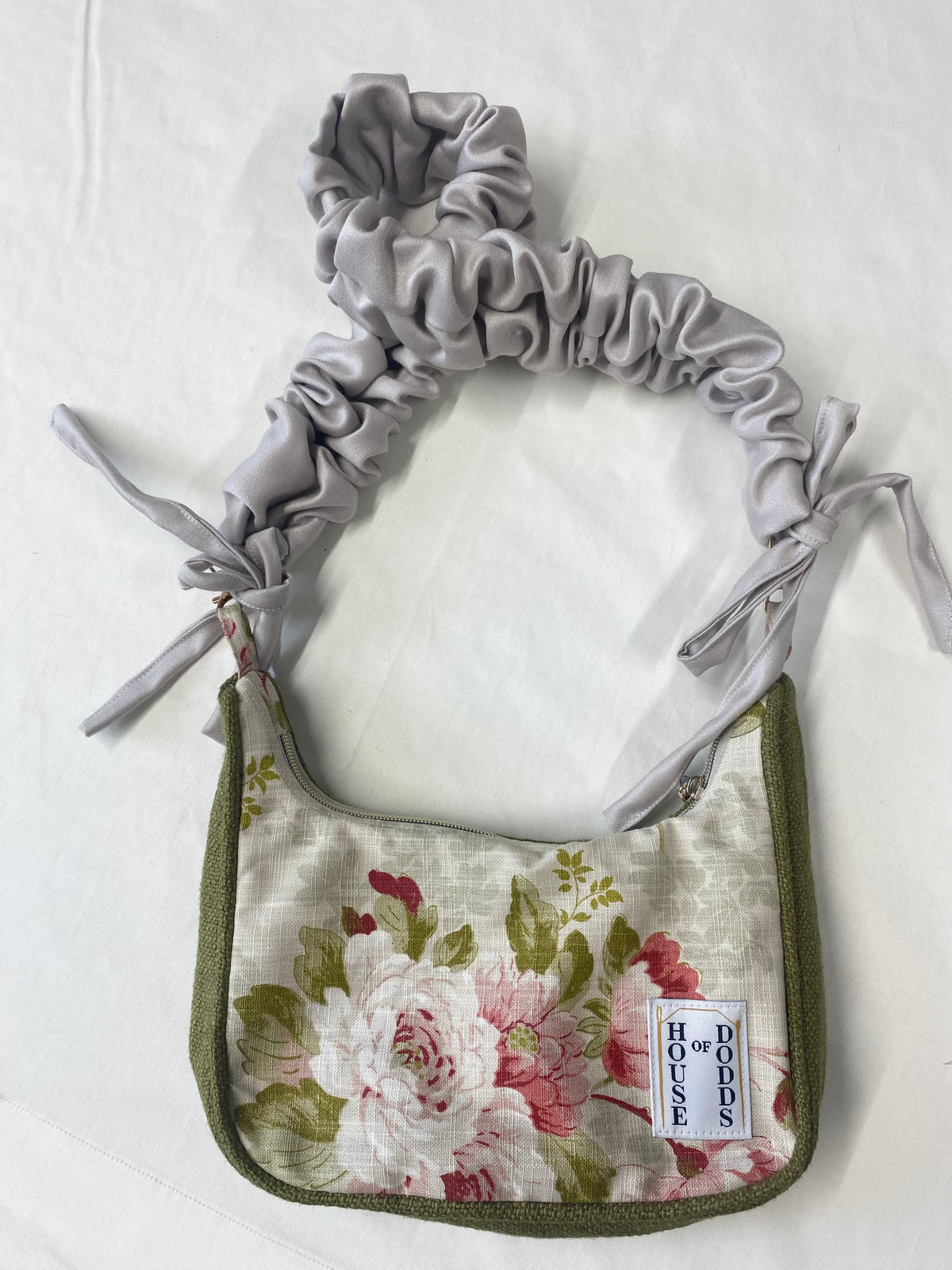 Green floral Hand Bag with extendable handle