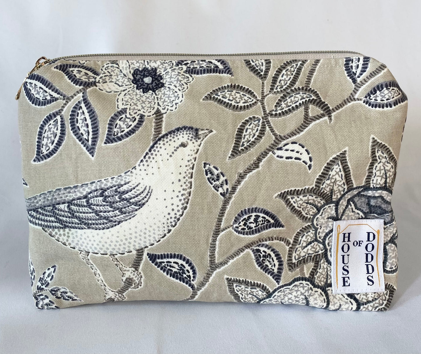Brown Bird Cosmetic bag with water resistant lining