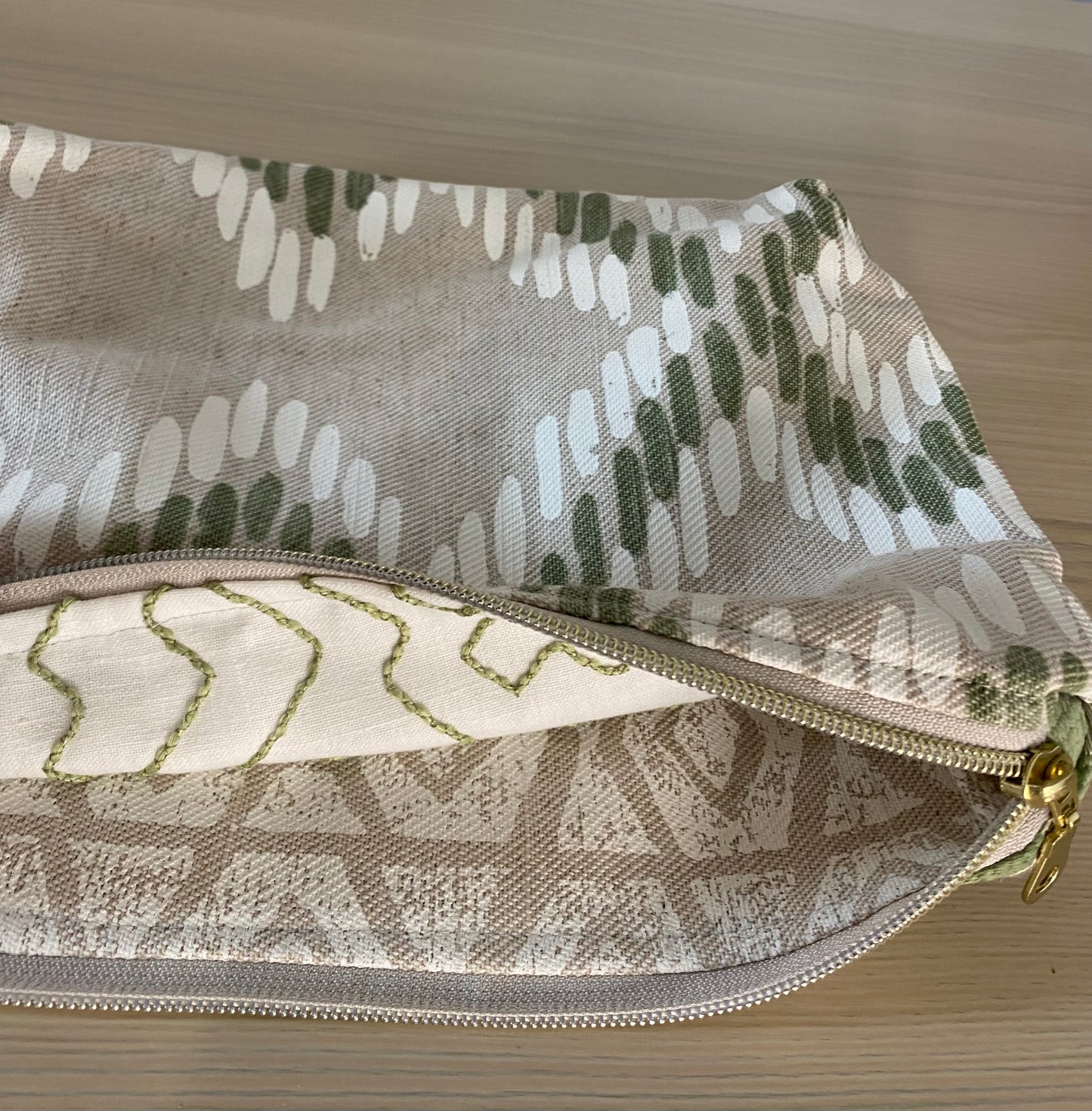 Green Geometric Cosmetic bag