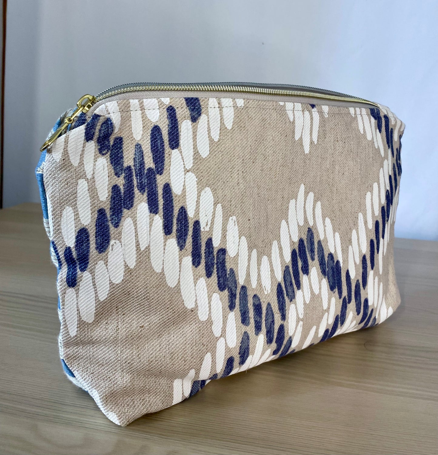 Blue Geometric Cosmetic bag