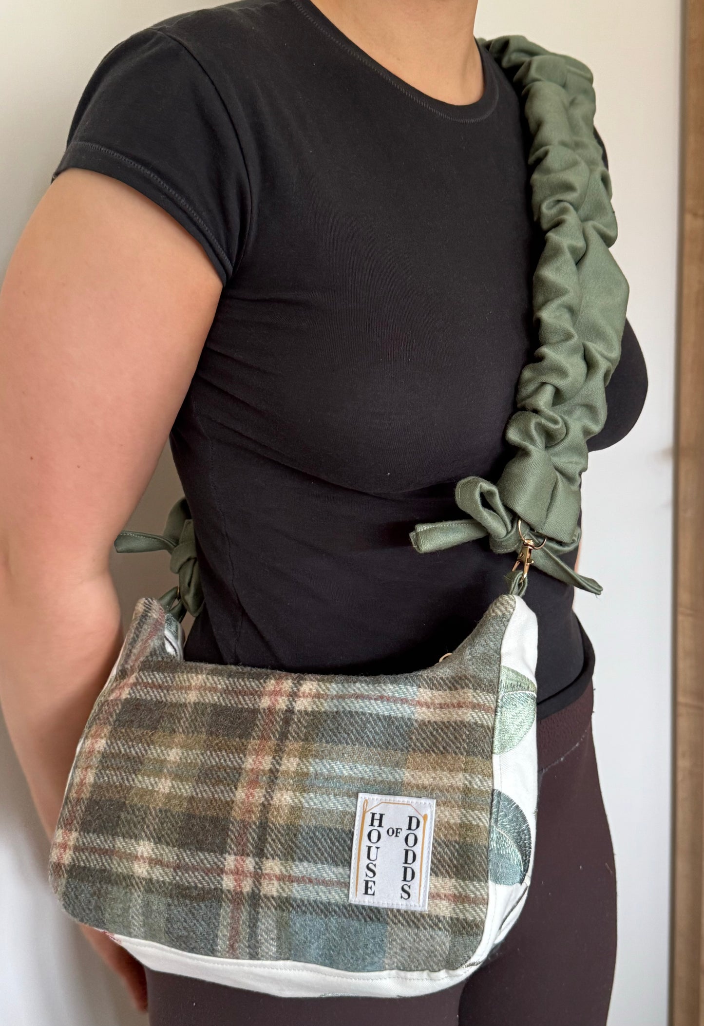 Tartan and floral Hand Bag with extendable handle