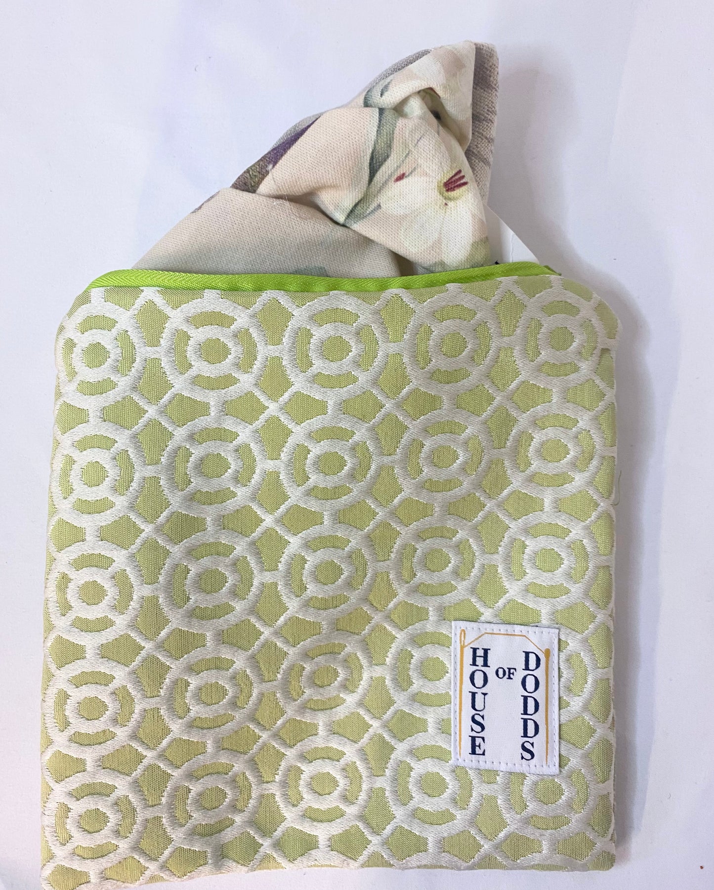 Green textured Travel Pouch