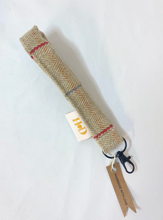 Tartan Beige with Black Clasp -Key Holder